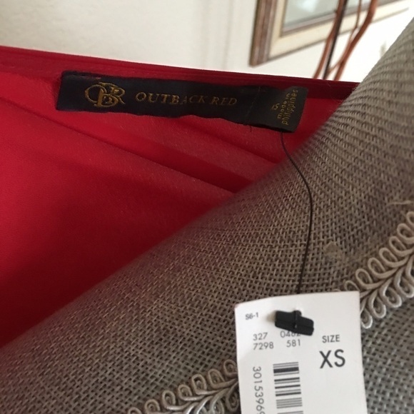 New - red dress - Picture 4 of 4